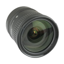 Nikon 18-200 F3,5-5,6 G...