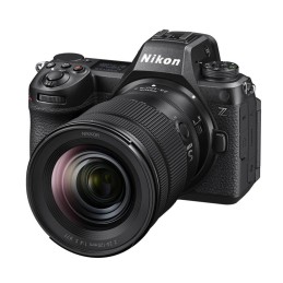 Nikon Z6 III + Z 24-120 F4...