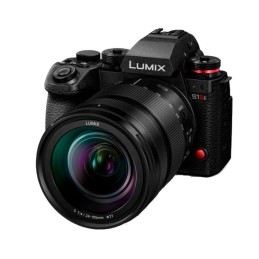 Panasonic Lumix S1 II E +...