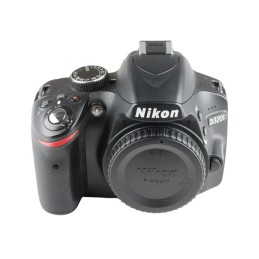 Nikon D3200 usata 9.834...