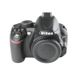 Nikon D3100 usata 1.368...