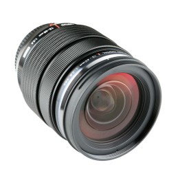 Olympus 12-40 F2.8 PRO...