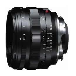 Voigtlander 40 mm F1,2...