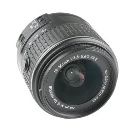 Nikon AF-S DX Nikkor 18–55...