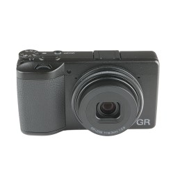 Ricoh GR IV usata 96 scatti...