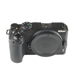 Nikon Z30 corpo usato 9.745...