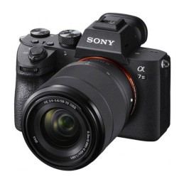 Sony A7 III + 28-70...