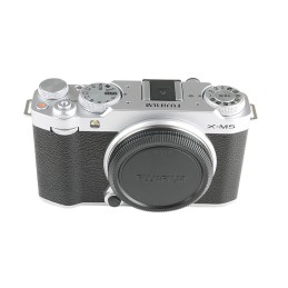 Fujifilm X-M5 corpo Silver...