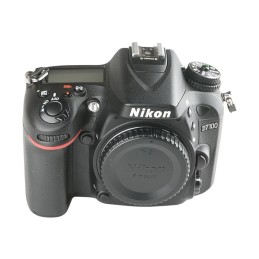 Nikon D7100 corpo usato...