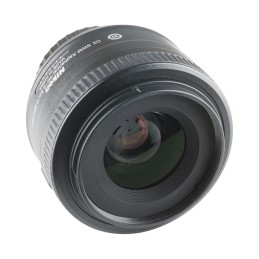 Nikon 35 mm F1,8 G AF-S DX...