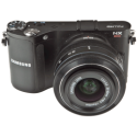 Samsung NX200 + 20-50 F3,5-5,6 usata