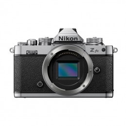 Nikon ZFC + SD 64GB 800 Pro