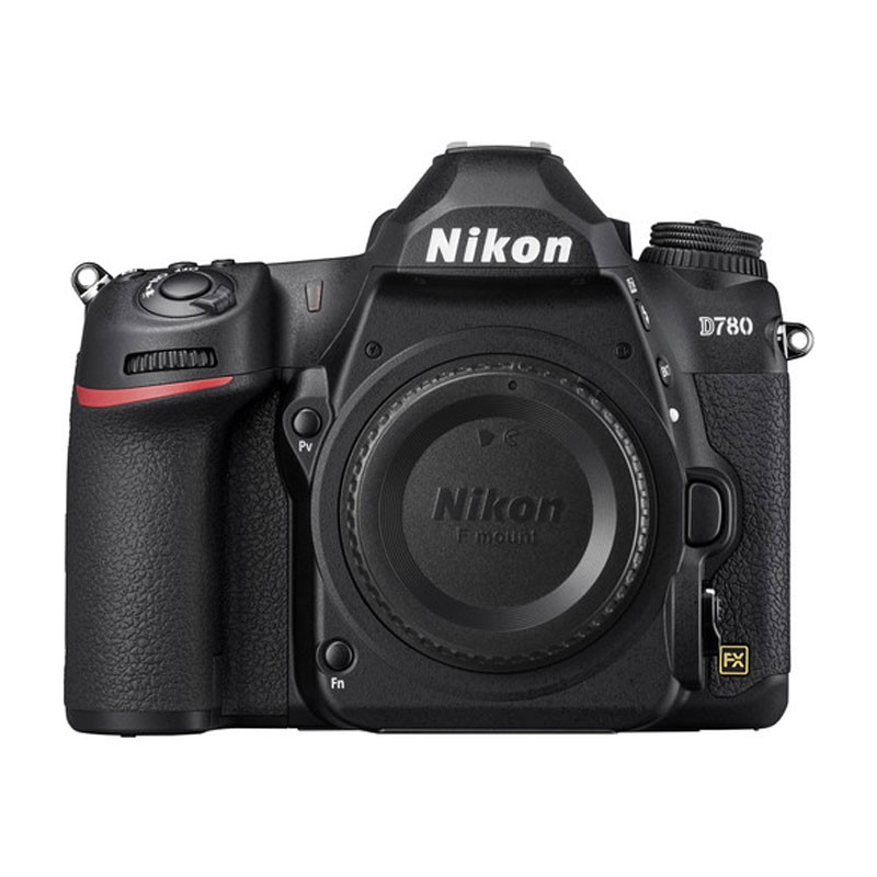Nikon D780 con Lexar SD 64 GB 667x