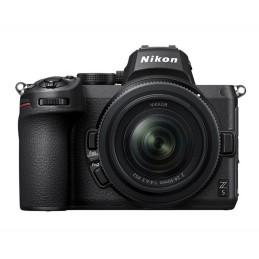 Nikon Z5 + Z 24-50 F4-6,3 + SD 64 Gb