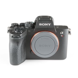 SONY A 7R IV corpo usato...