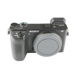 Sony A6500 5.866 scatti...