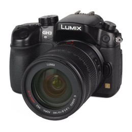 Panasonic GH3 black 14-140...