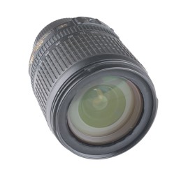 Nikon 18-105 F3,5-5,6G ED...