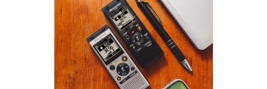 OM SYSTEM presenta i registratori digitali WS-883 e WS-882