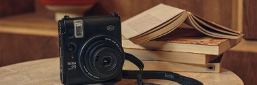 Fujifilm annuncia la nuova Instax Mini 99